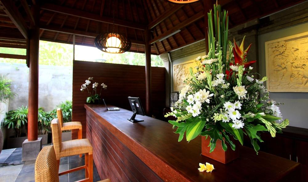 Ubud Raya Boutique Hotel Buitenkant foto
