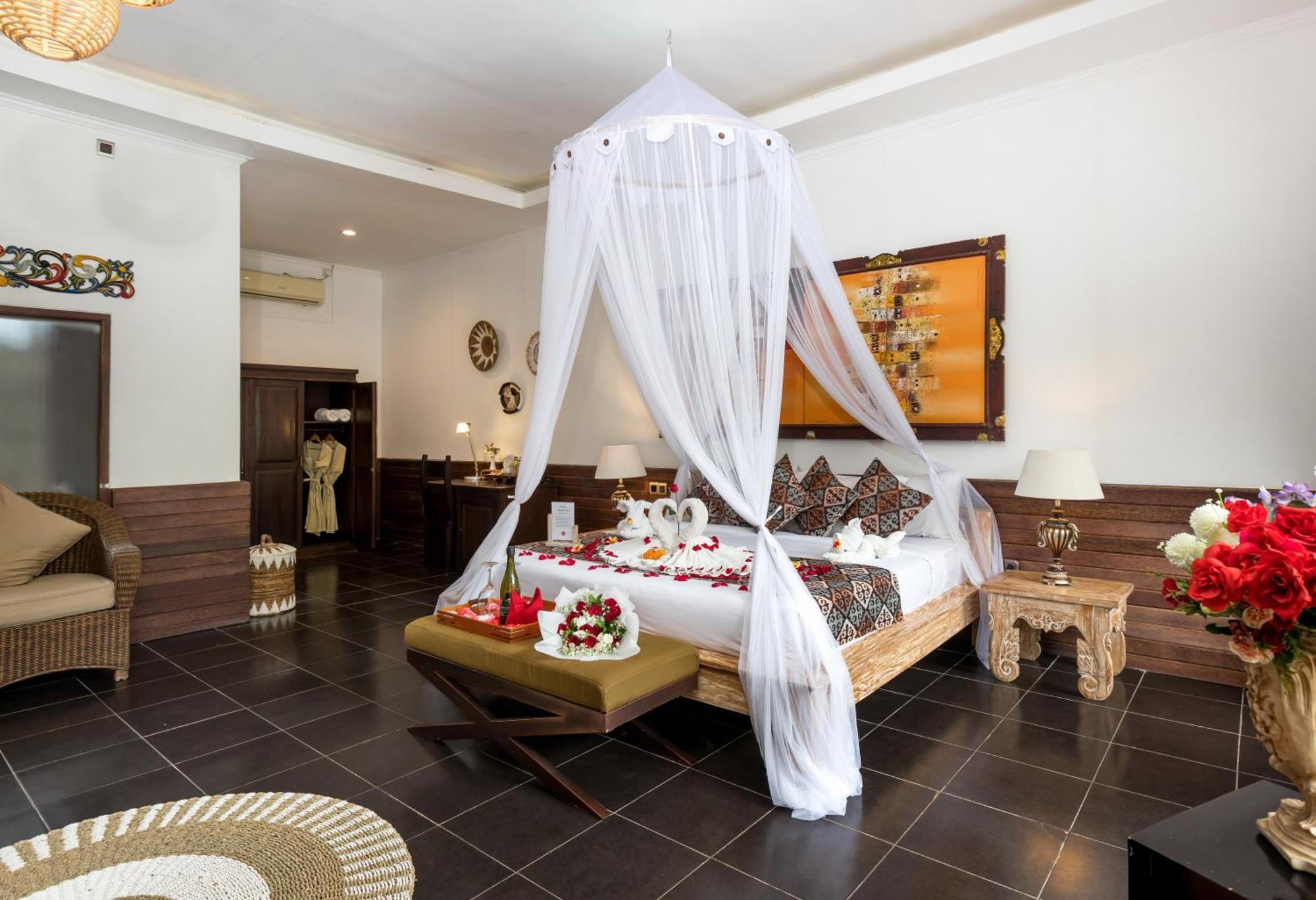 Ubud Raya Boutique Hotel Buitenkant foto