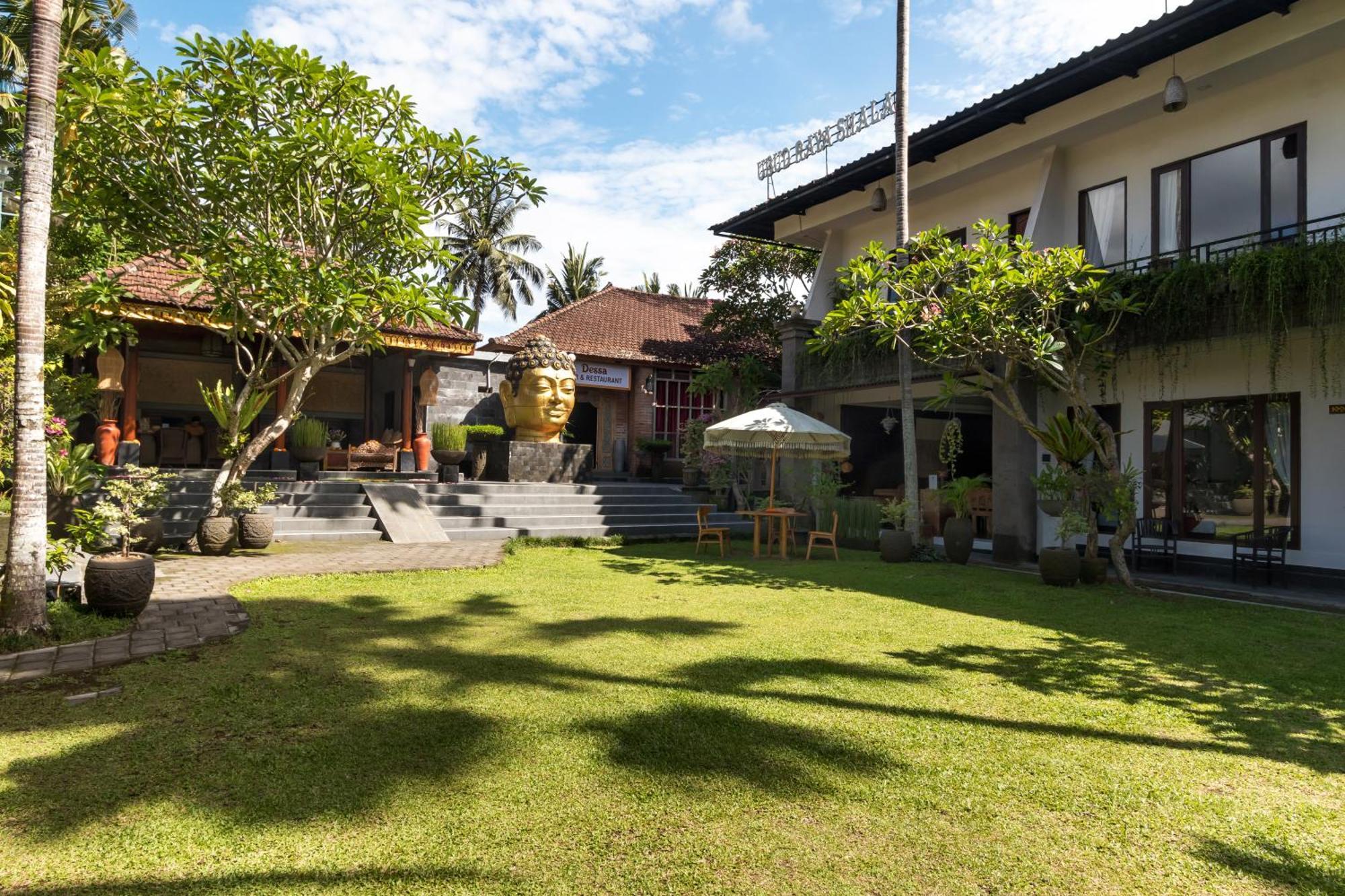 Ubud Raya Boutique Hotel Buitenkant foto