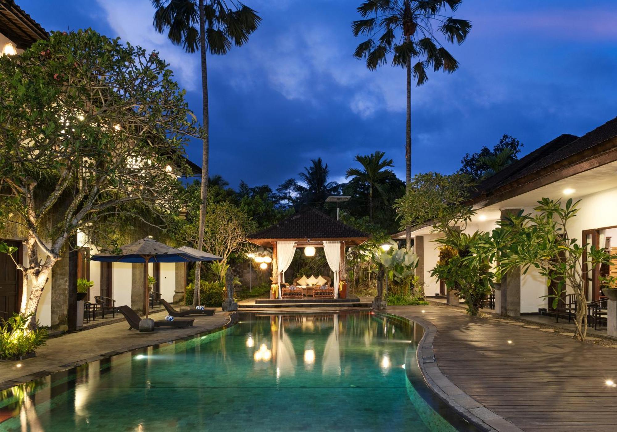 Ubud Raya Boutique Hotel Buitenkant foto